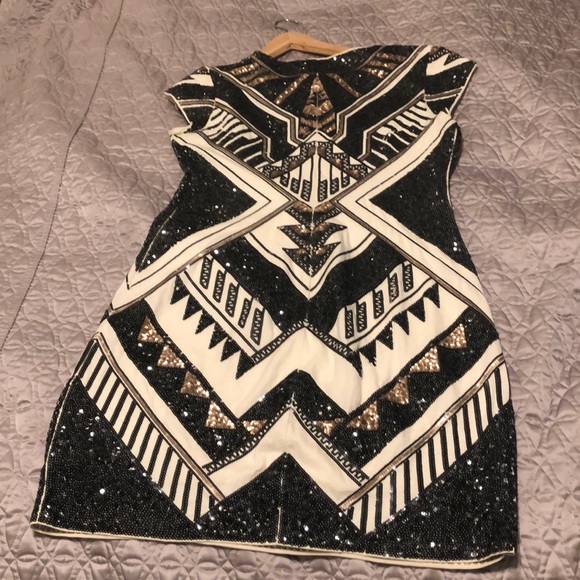 Glitzy party dress! - Picture 4 of 5